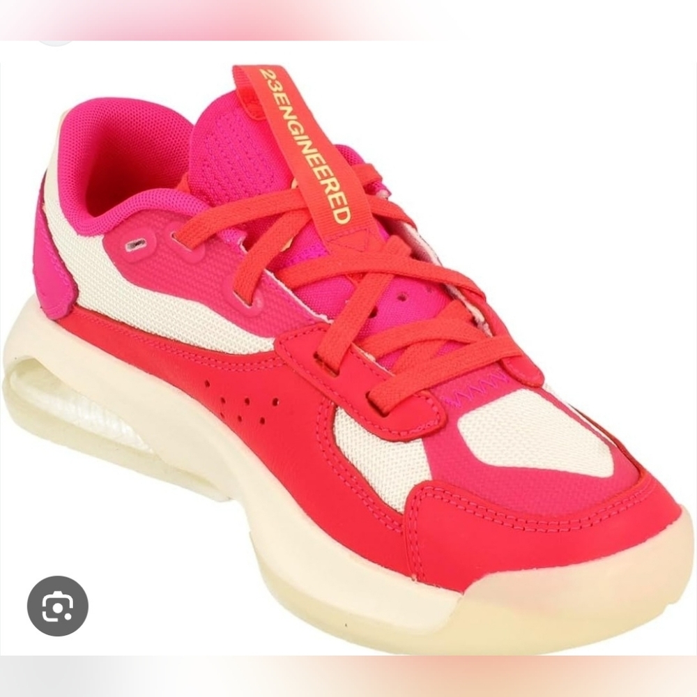 Size. 8Womens  Nike Jordan  Air 200 E. Siren Red Pink. Athletic Sneakers